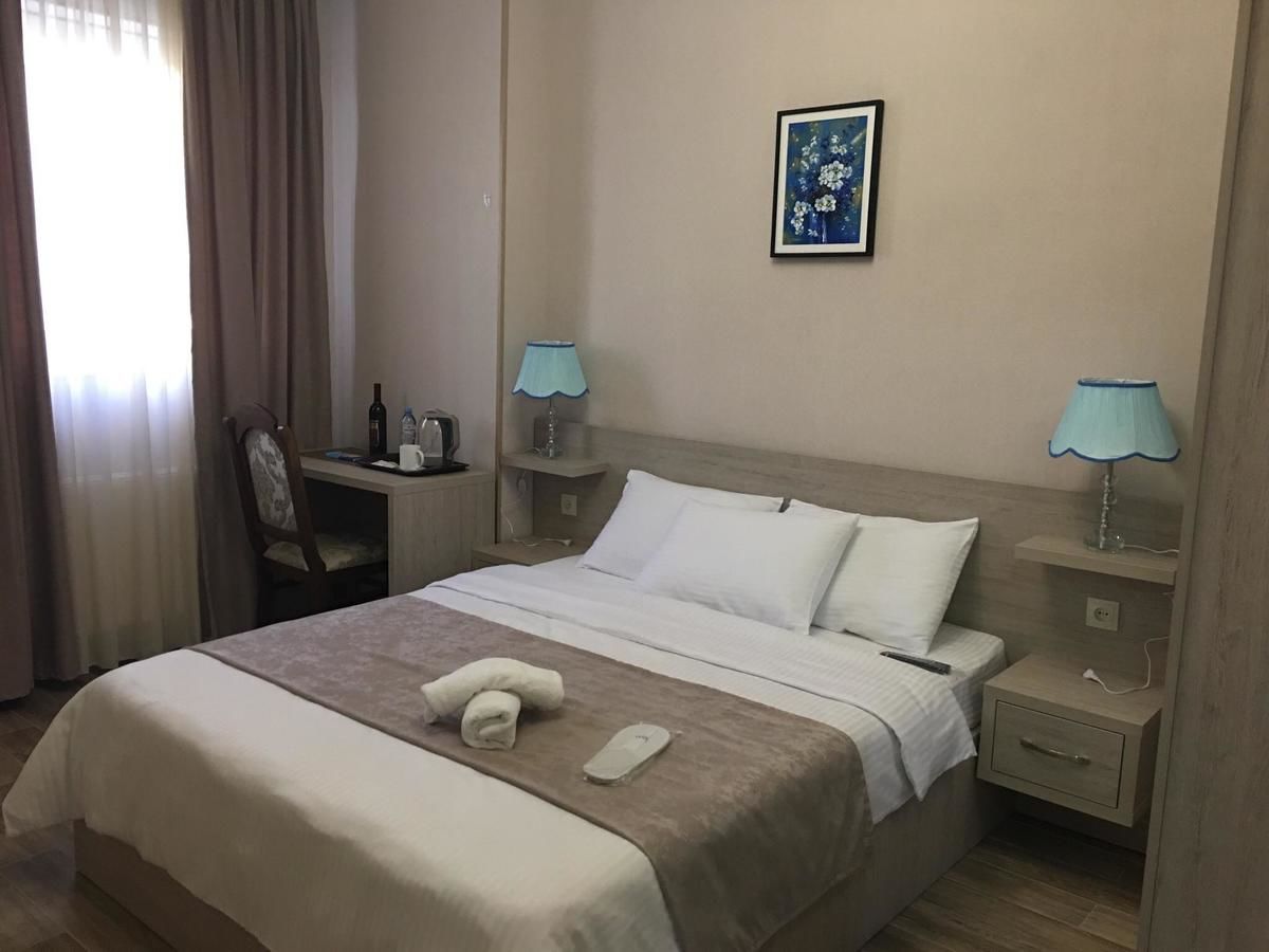 Отель Hotel Triston Тбилиси