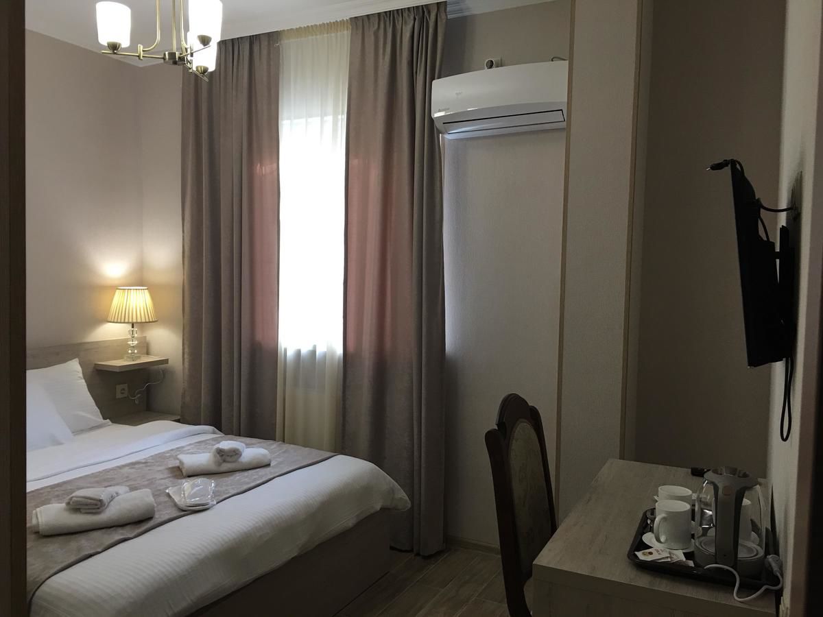 Отель Hotel Triston Тбилиси