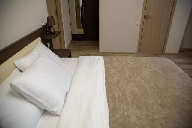 Отель Hotel Triston Тбилиси-32